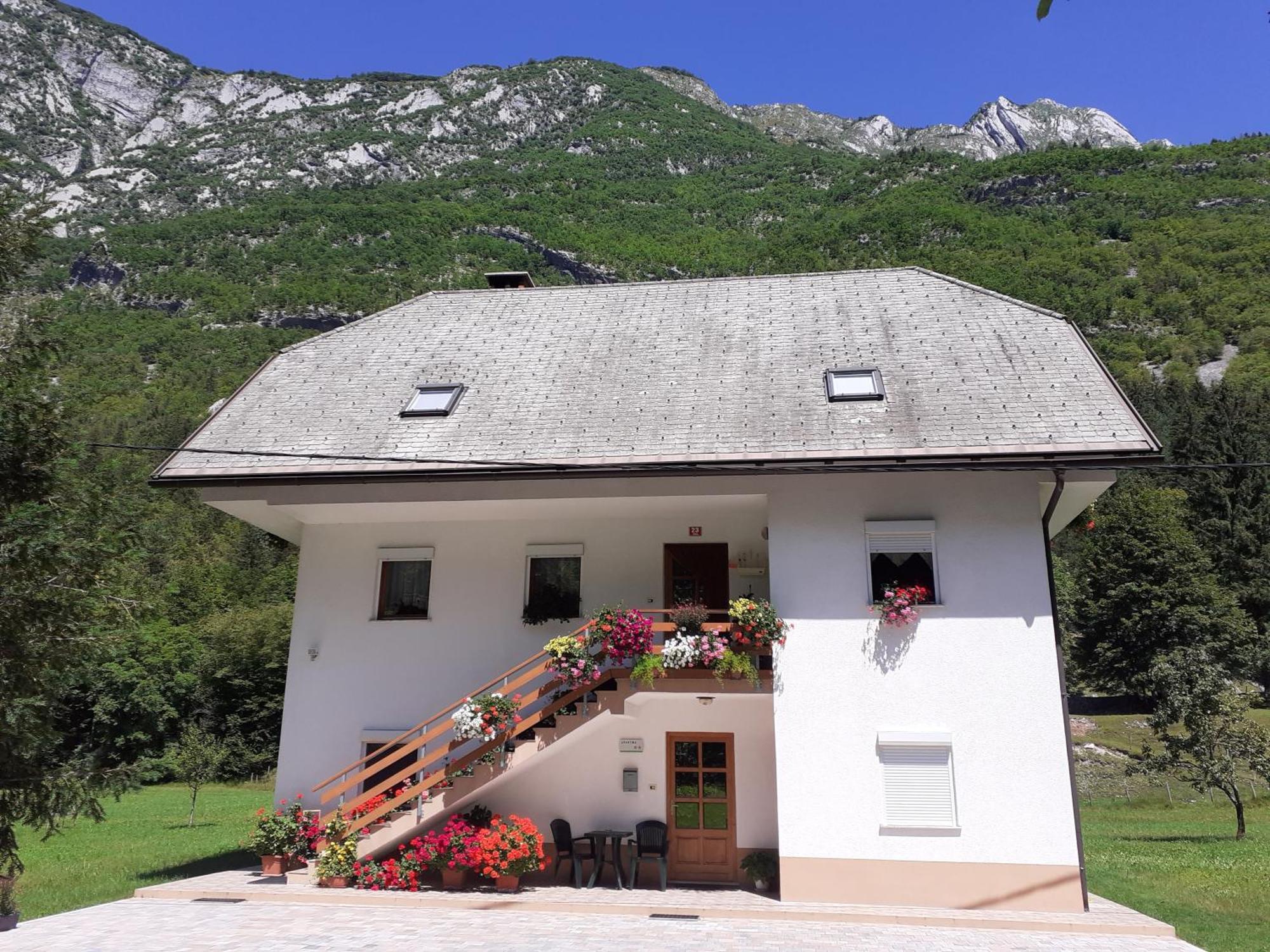 Apartma Pod Rozem Soča المظهر الخارجي الصورة